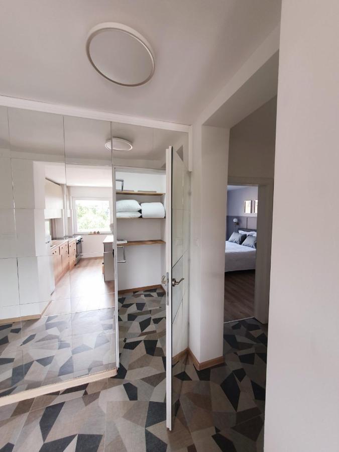 Lovely Gem At The Location In Center Apartament Scopia