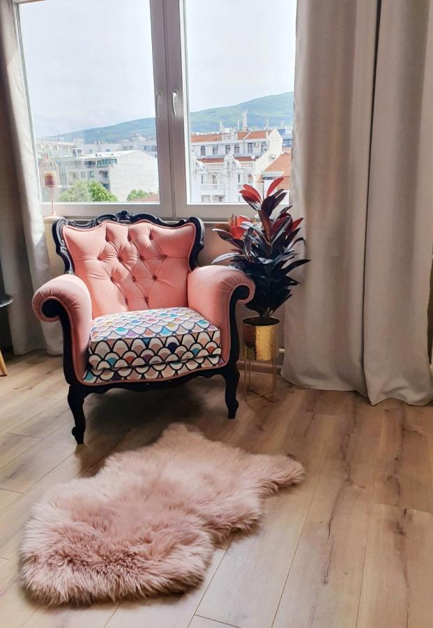 Lovely Gem At The Location In Center Apartament Scopia